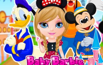 Baby Barbie a Disneyland