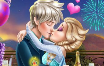 Elsa Valentine's Day Kiss