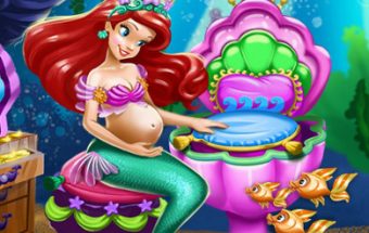 Pregnant Ariel Maternity Deco
