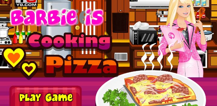 Barbie is Cooking Pizza